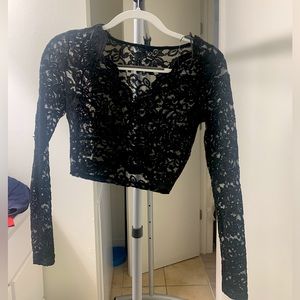 Windsor | Black Mesh Foral Long Sleeve Crop Top | Size: S